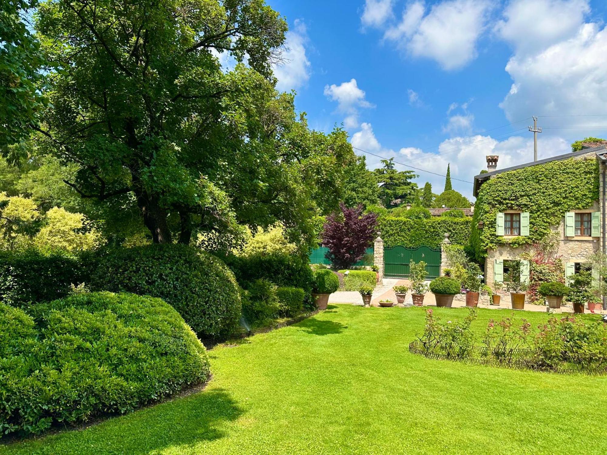 Relais La Magioca -Adults Only- Bed and Breakfast Negrar Buitenkant foto